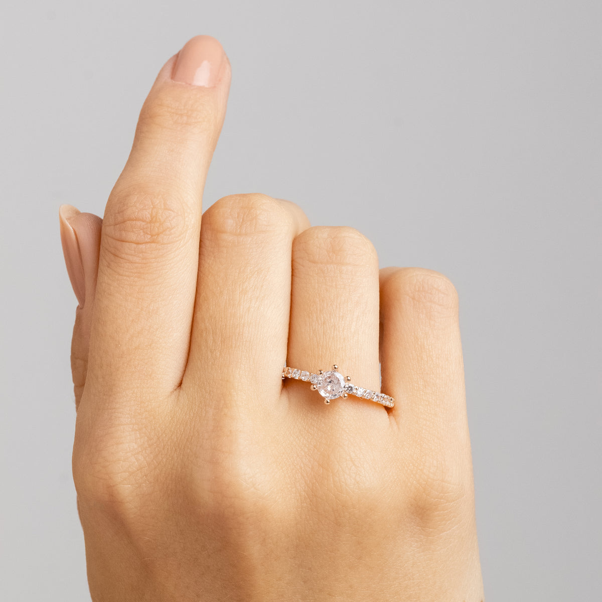 Anel Solitário Diamant Ouro Rosé 18K