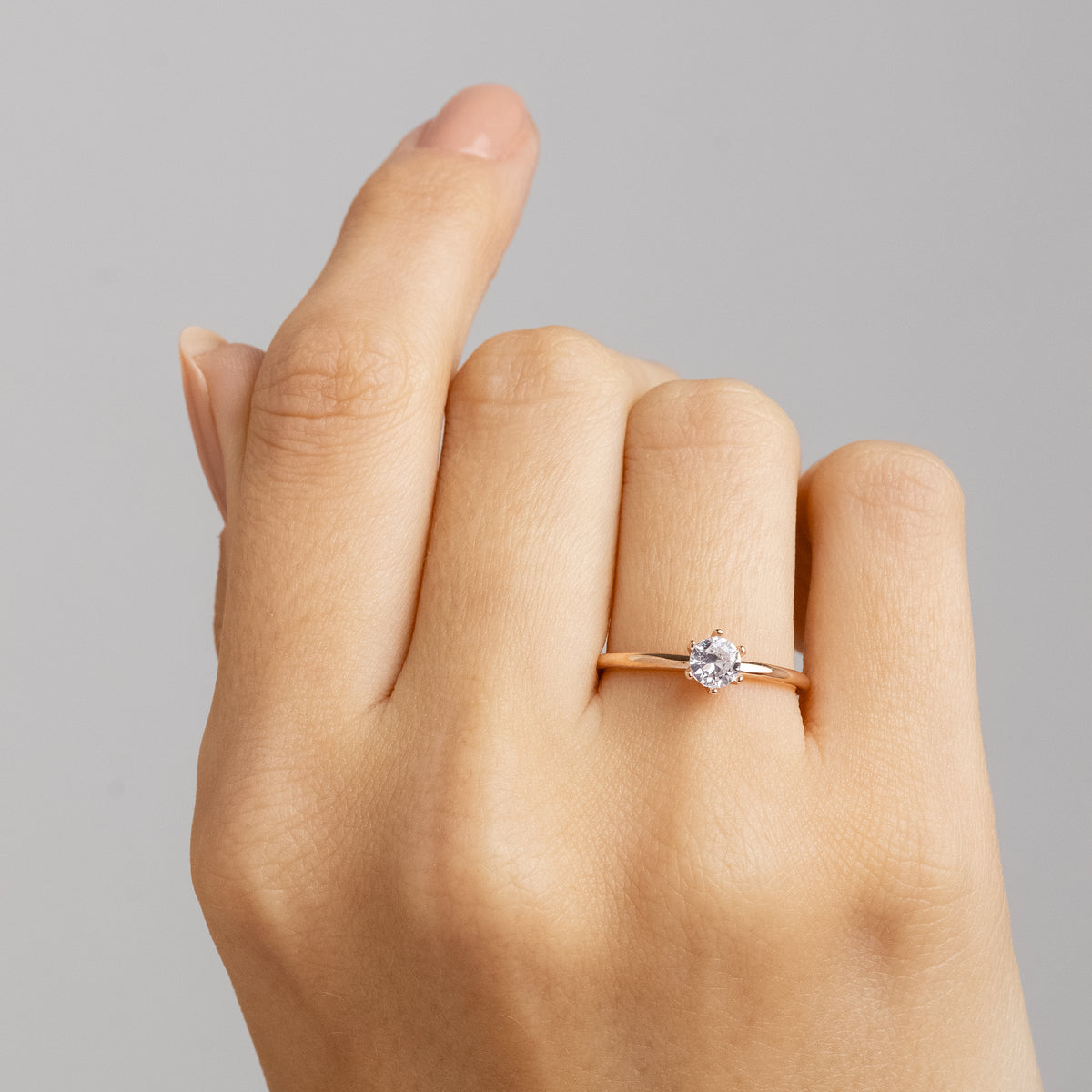 Anel Solitário Madelaine Ouro Rosé 18K