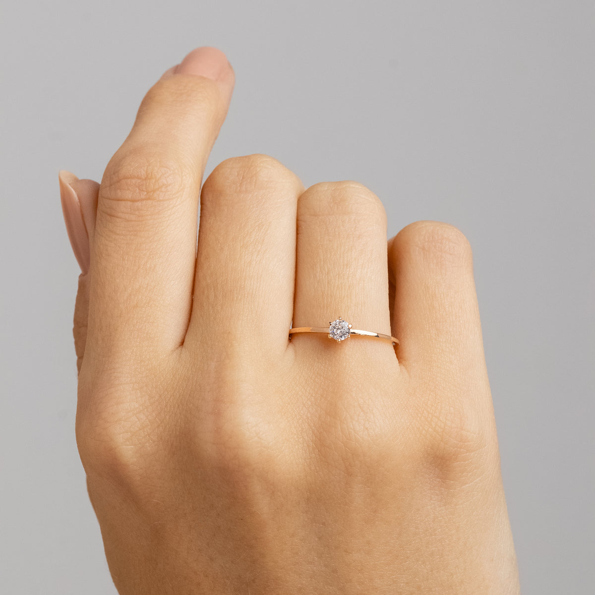 Anel Solitário Cristin Ouro Rosé 18K