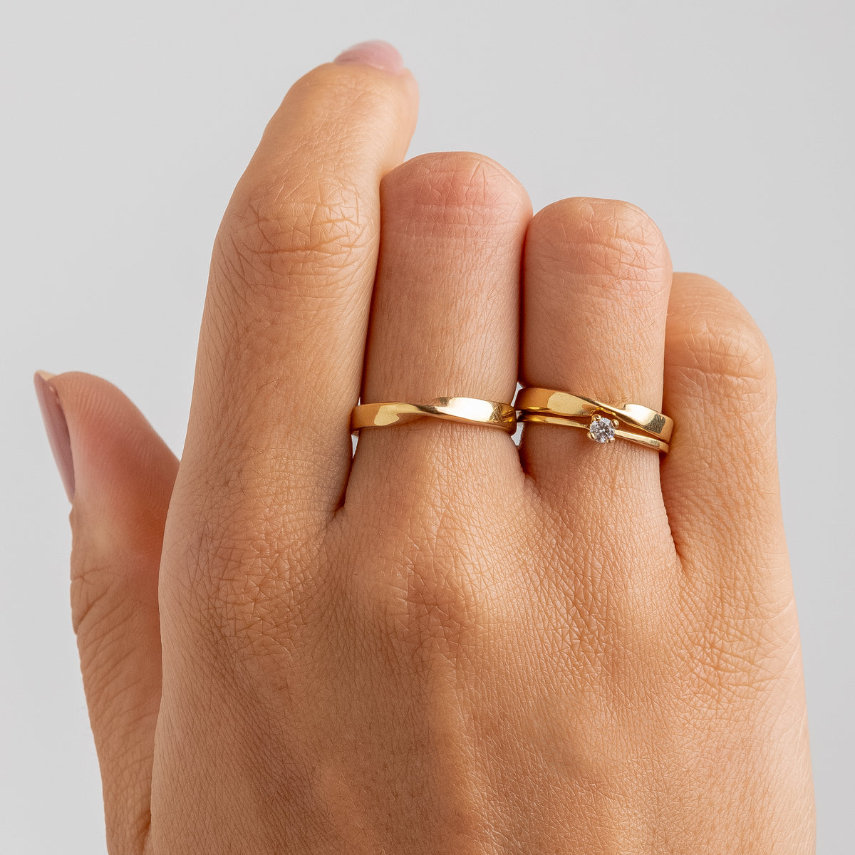 Alianças de Casamento Eternity Ouro 10K 3mm + Anel Brinde