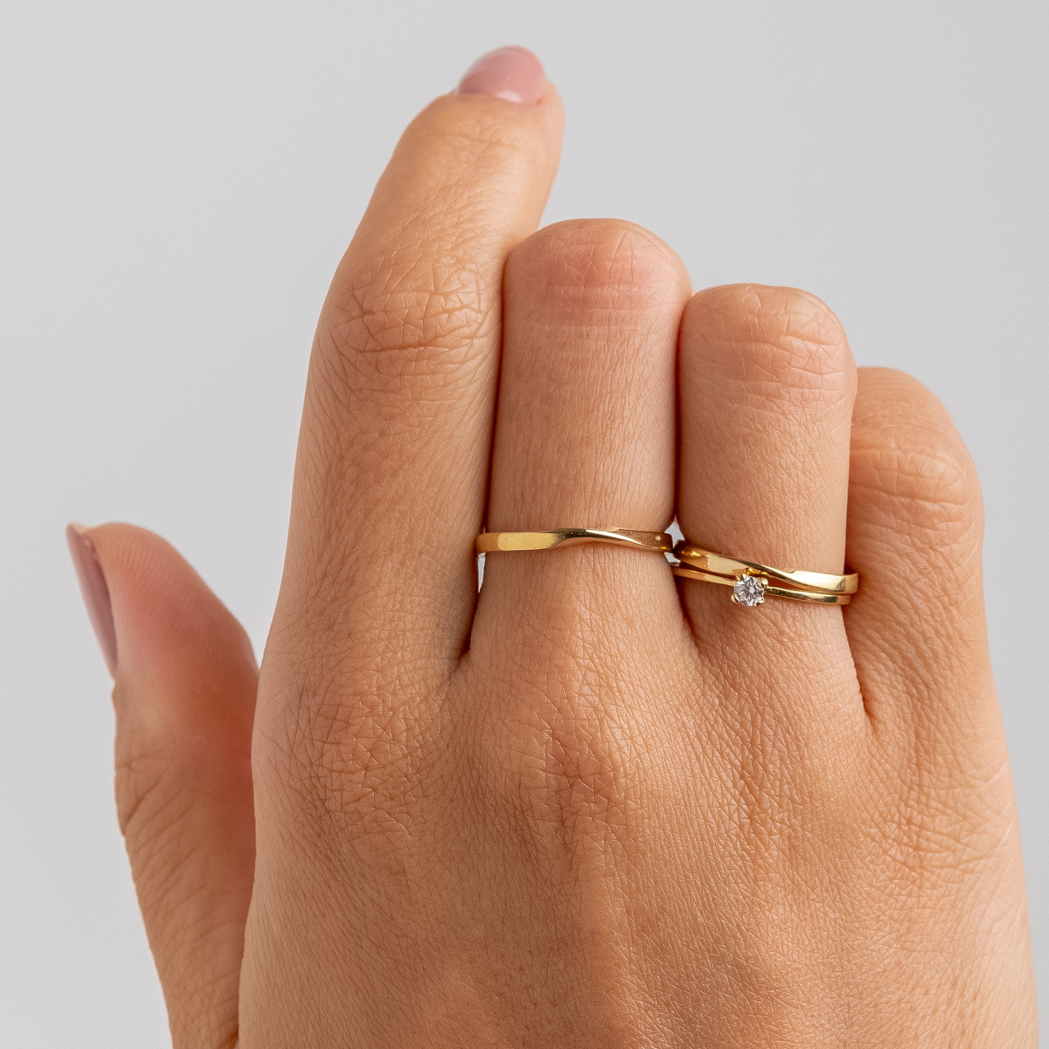 Alianças de Casamento Eternity Ouro 10K 2mm + Anel Brinde