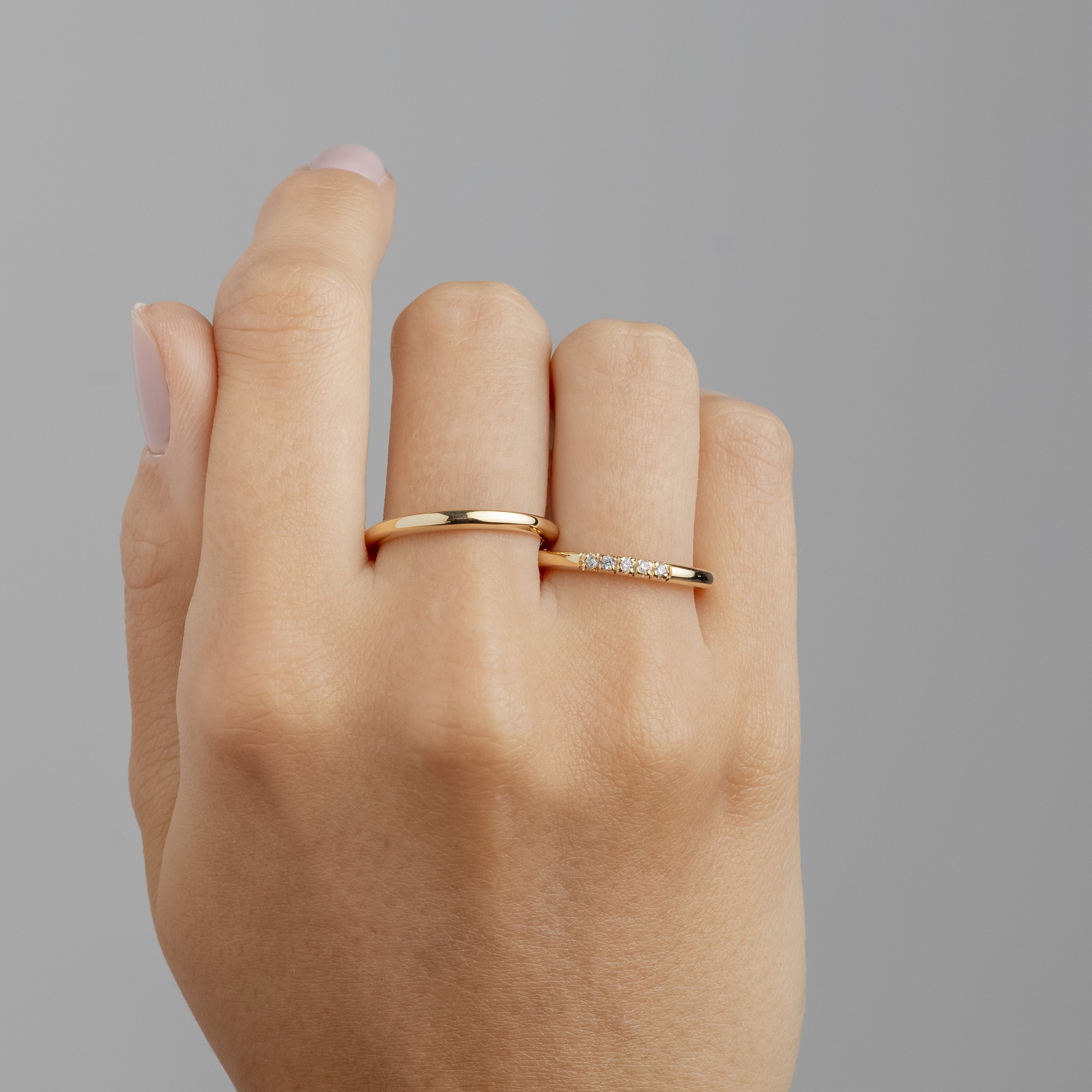 Alianças de Casamento Nuance II Ouro 18K 2mm + Anel Brinde