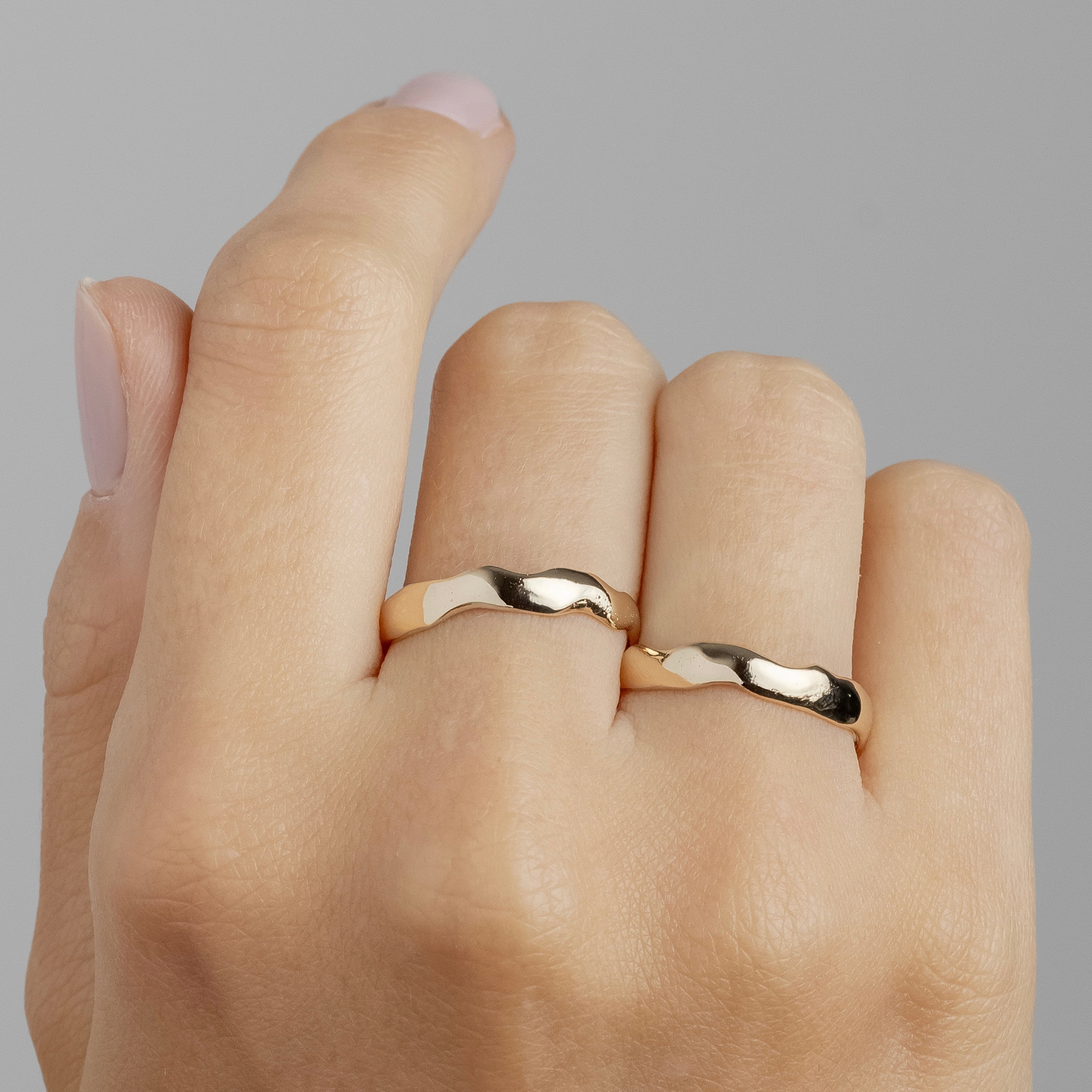 Alianças de Casamento Organic Ouro 18K 4mm + Anel Brinde