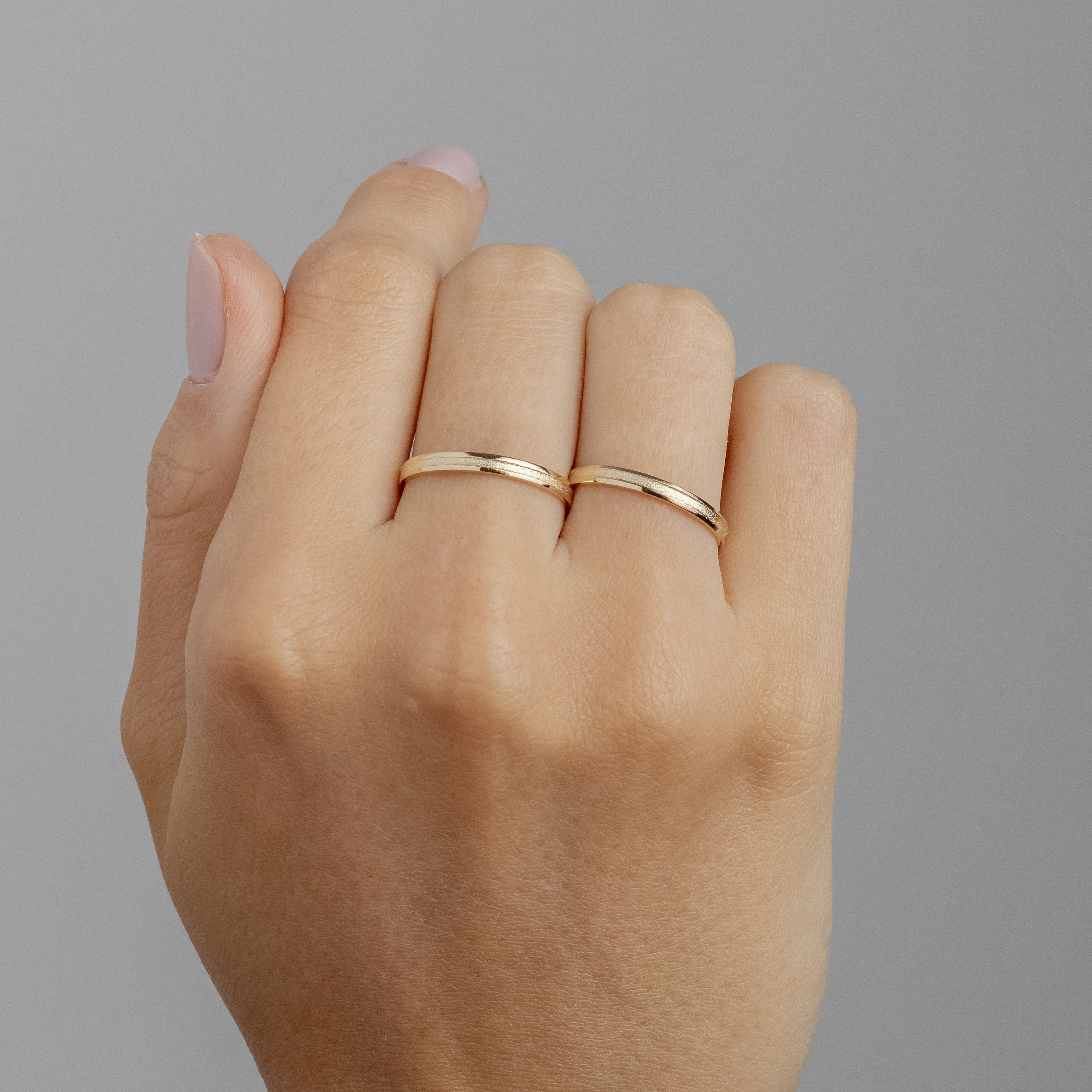 Alianças de Casamento Belle Ouro 18K 2mm + Anel Brinde