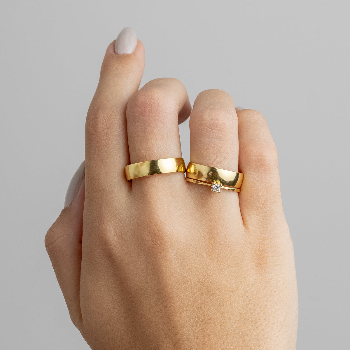 Alianças de Casamento Classic Ouro 18K 5mm + Anel Brinde