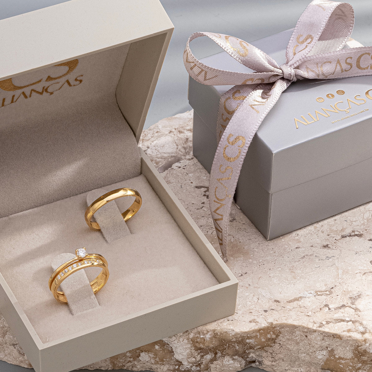 Alianças de Casamento Victory Ouro 18K 3mm + Anel Brinde