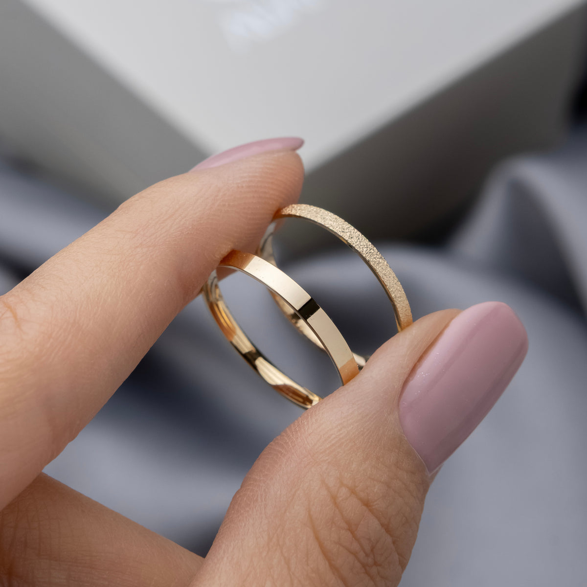 Alianças de Casamento Nobre Duo Ouro 10K 1.5mm + Anel Brinde