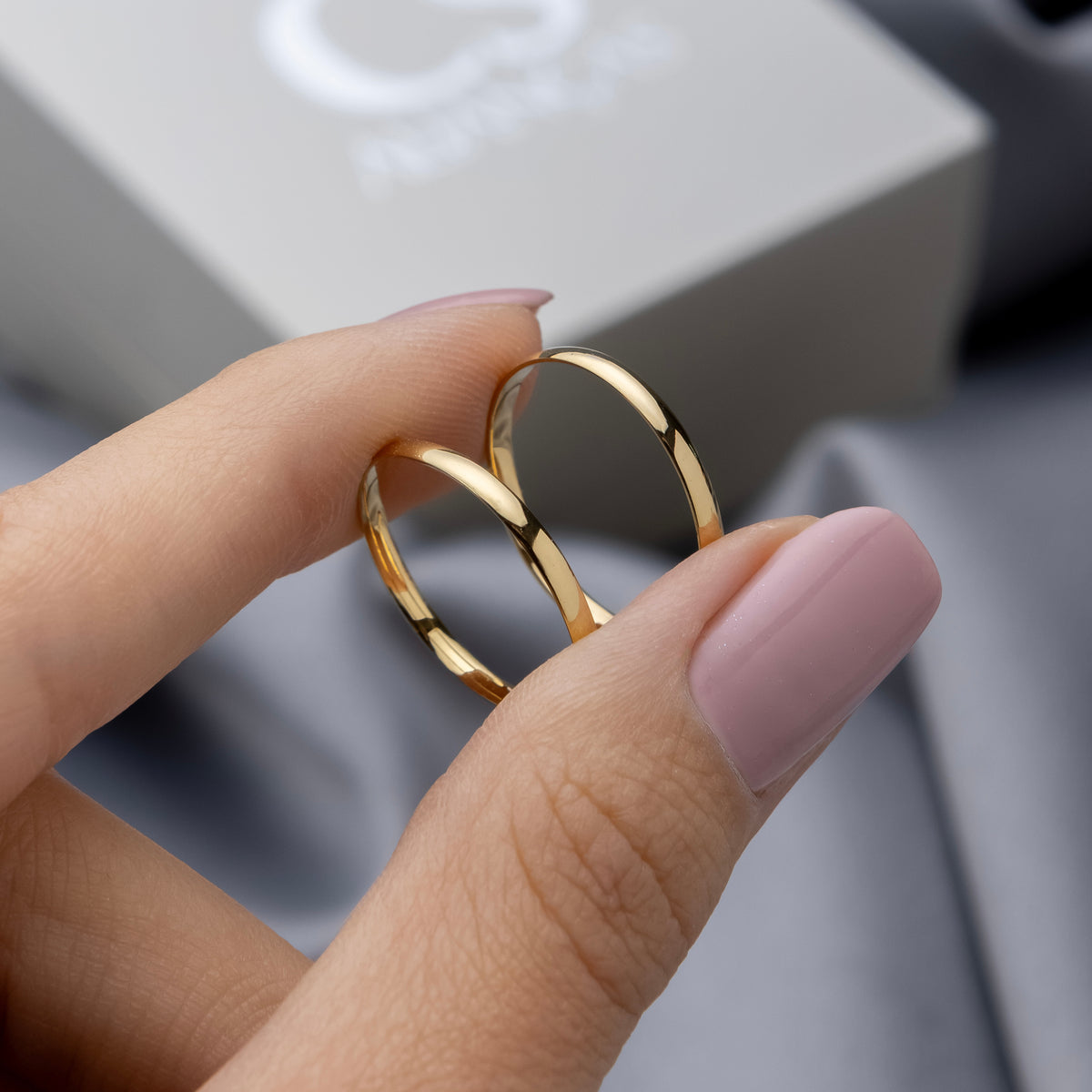 Alianças de Casamento Classic Ouro 10K 2mm + Anel Brinde