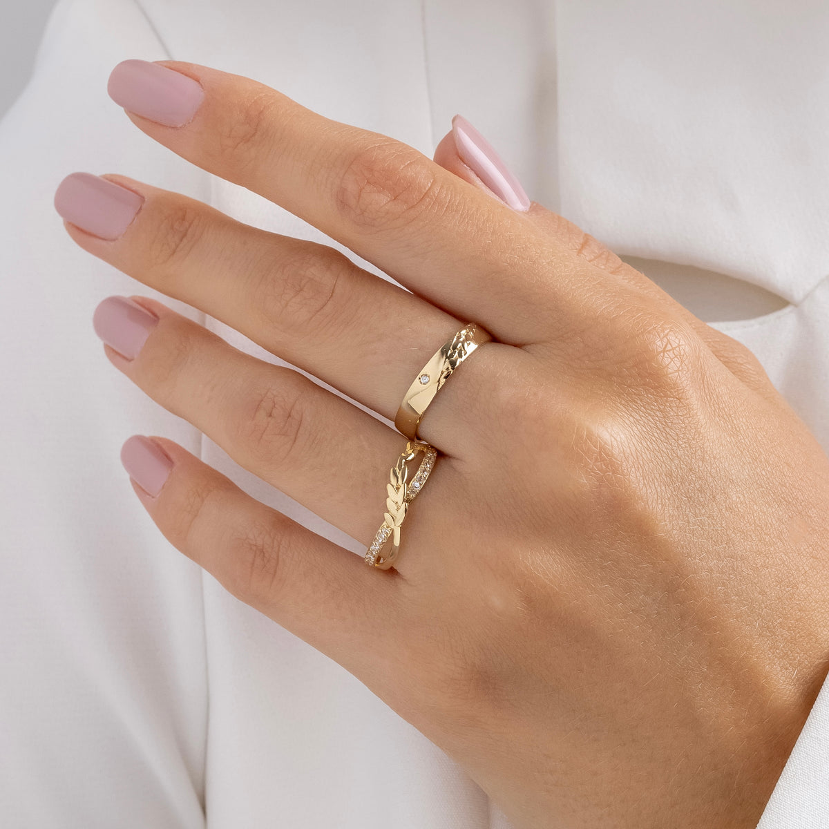 Alianças de Casamento Euphoria Ouro 18K 4mm + Anel Brinde