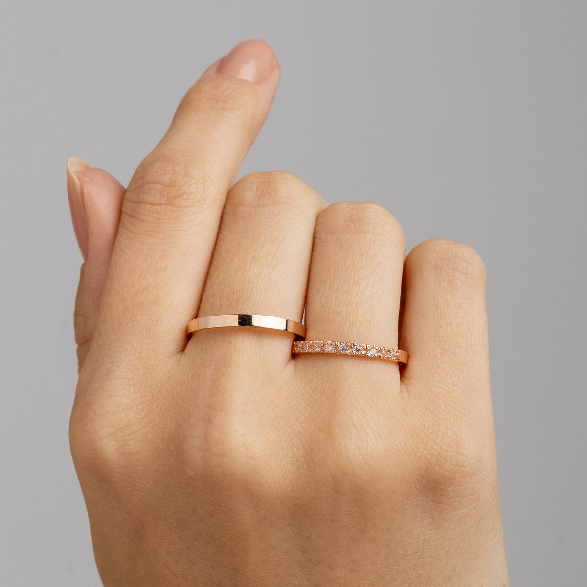 Alianças de Casamento Queen Slim Ouro Rosé 18K 2mm + Anel Brinde