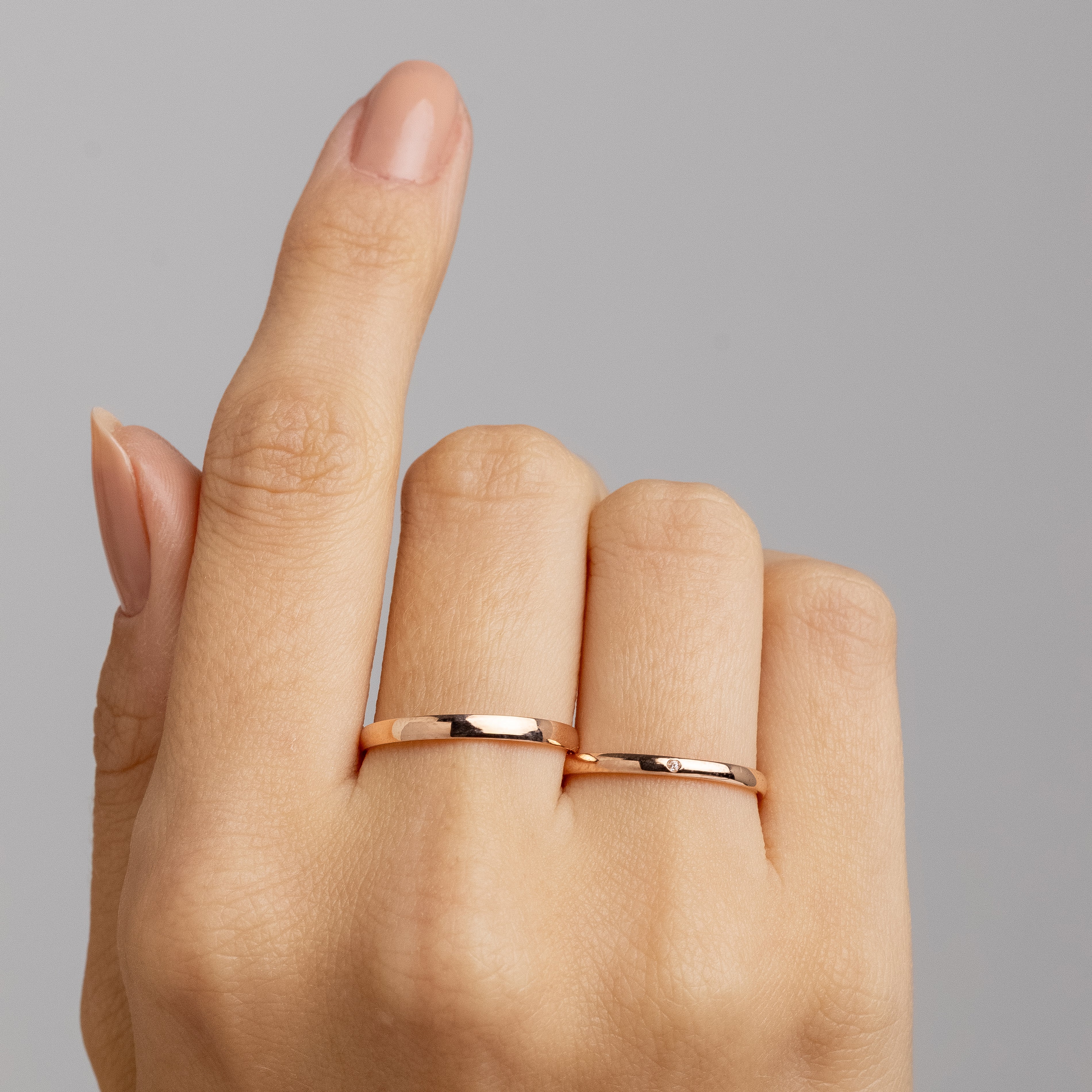 Alianças de Casamento Classic Ouro Rosé 18K 2mm + Anel Brinde