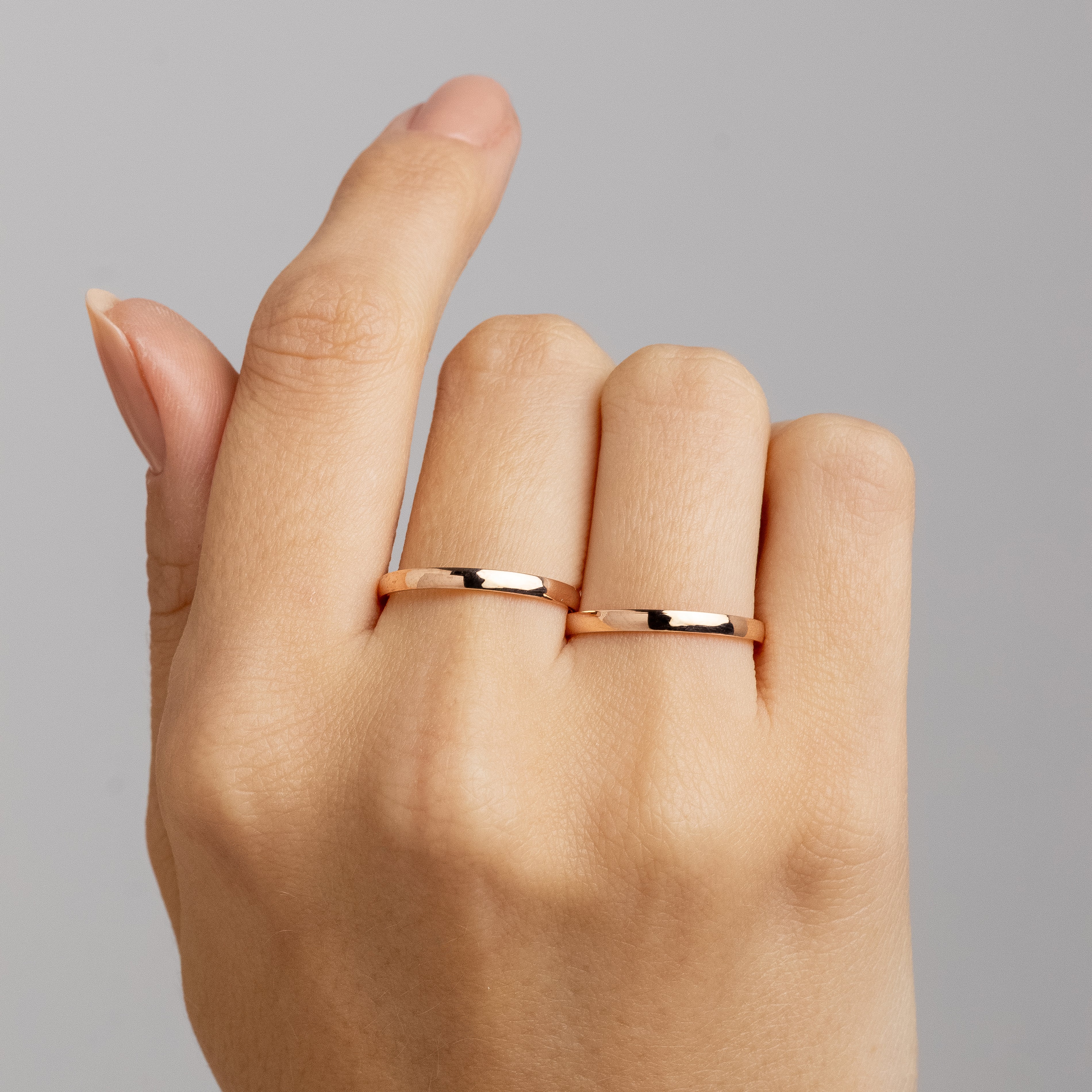 Alianças de Casamento Classic Ouro Rosé 18K 2mm + Anel Brinde