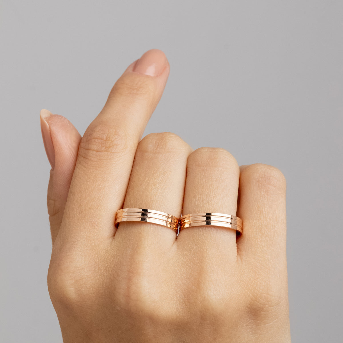 Alianças de Casamento Herrera Ouro Rosé 18K 4mm + Anel Brinde