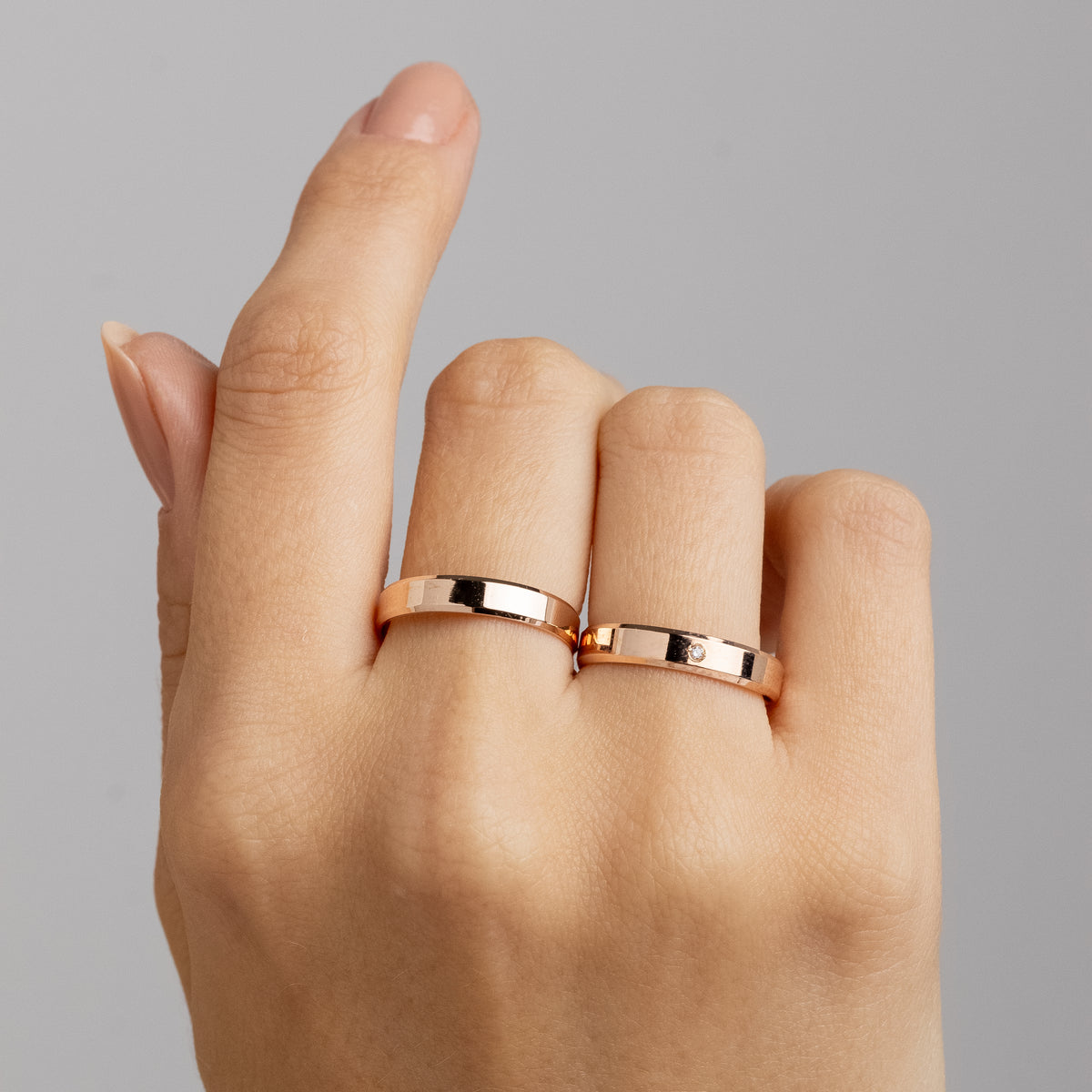 Alianças de Casamento Italian Ouro Rosé 18K 4mm + Anel Brinde