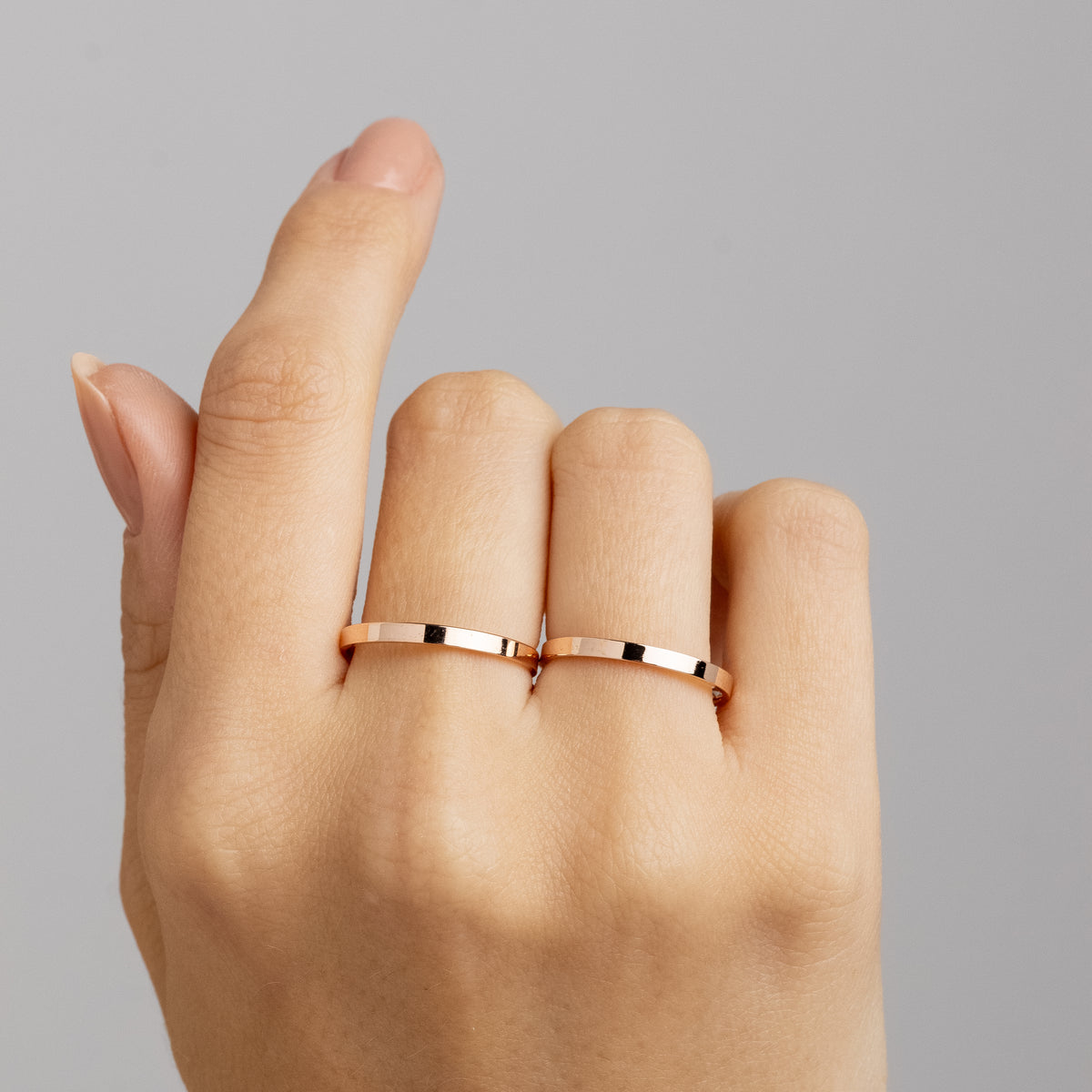 Alianças de Casamento Nobre Ouro Rosé 18K 2mm + Anel Brinde