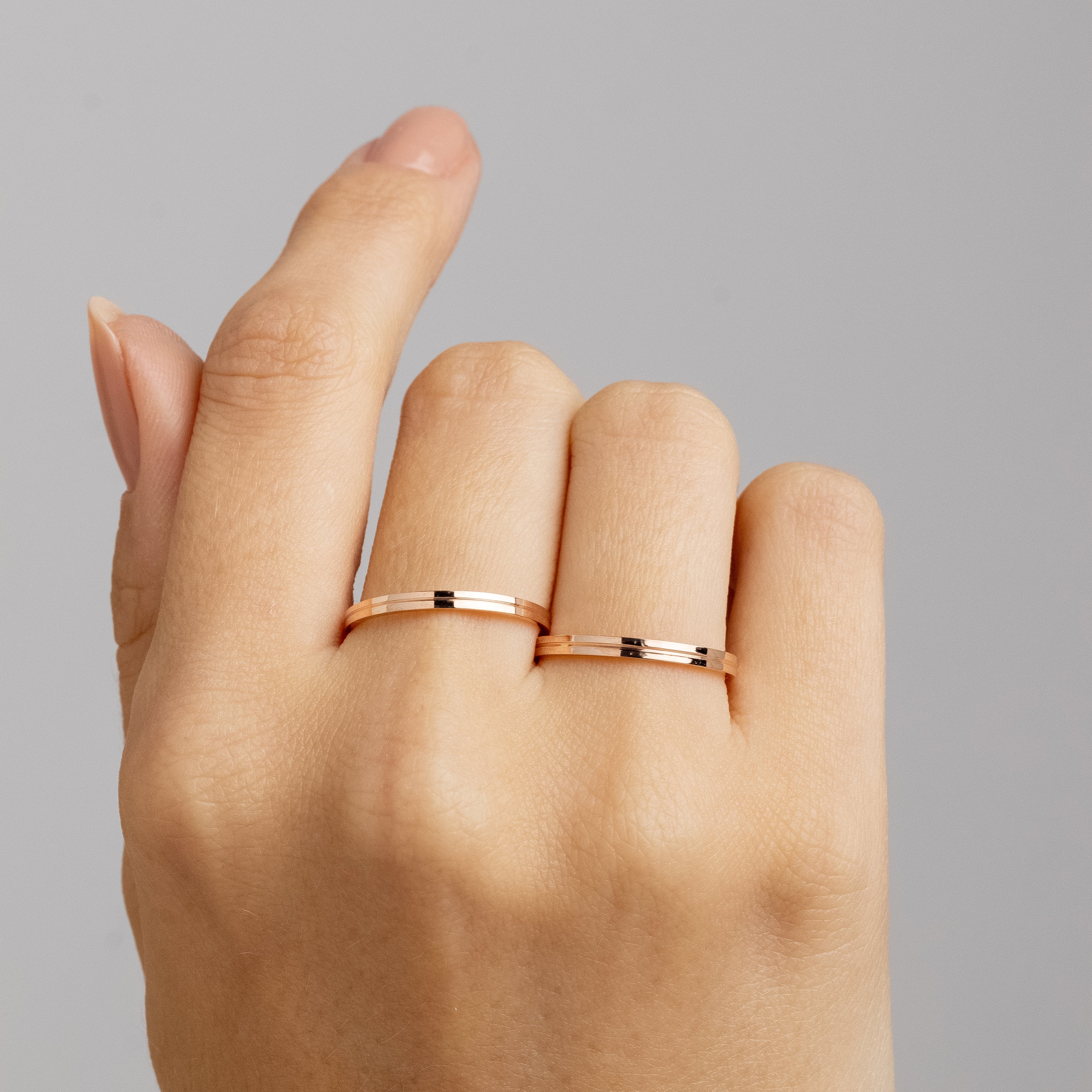 Alianças de Casamento Melina Ouro Rosé 18K 2mm + Anel Brinde