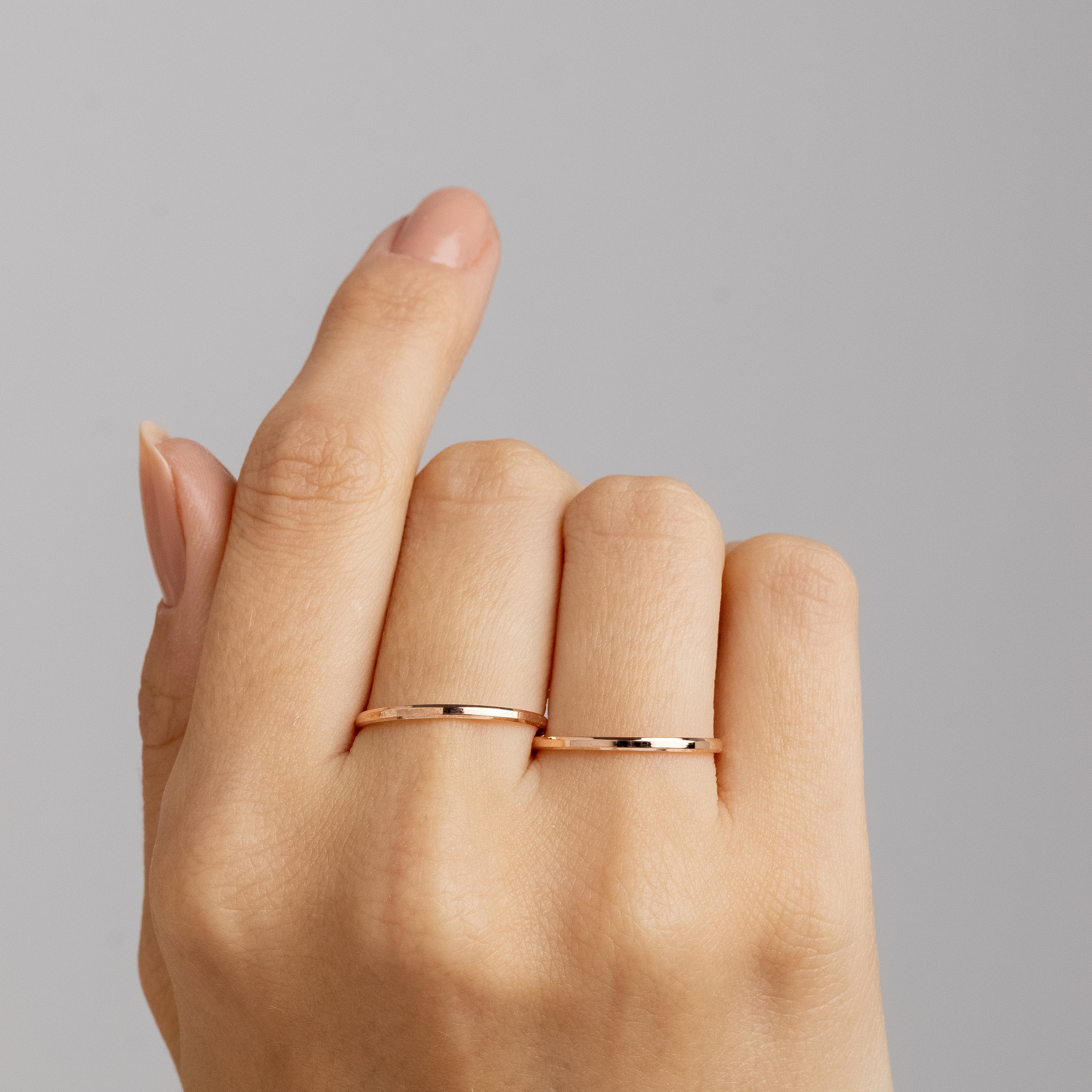 Alianças de Casamento Italian Ouro Rosé 18K 1.5mm + Anel Brinde