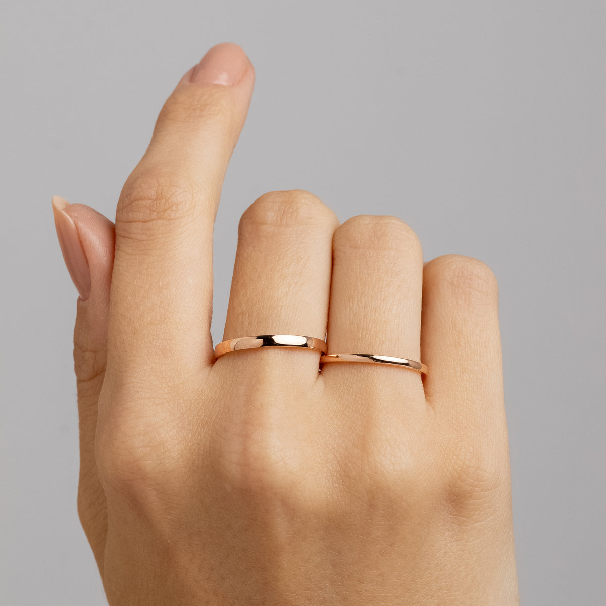 Alianças de Casamento Classic Ouro Rosé 18K 1.5mm e 2mm + Anel Brinde