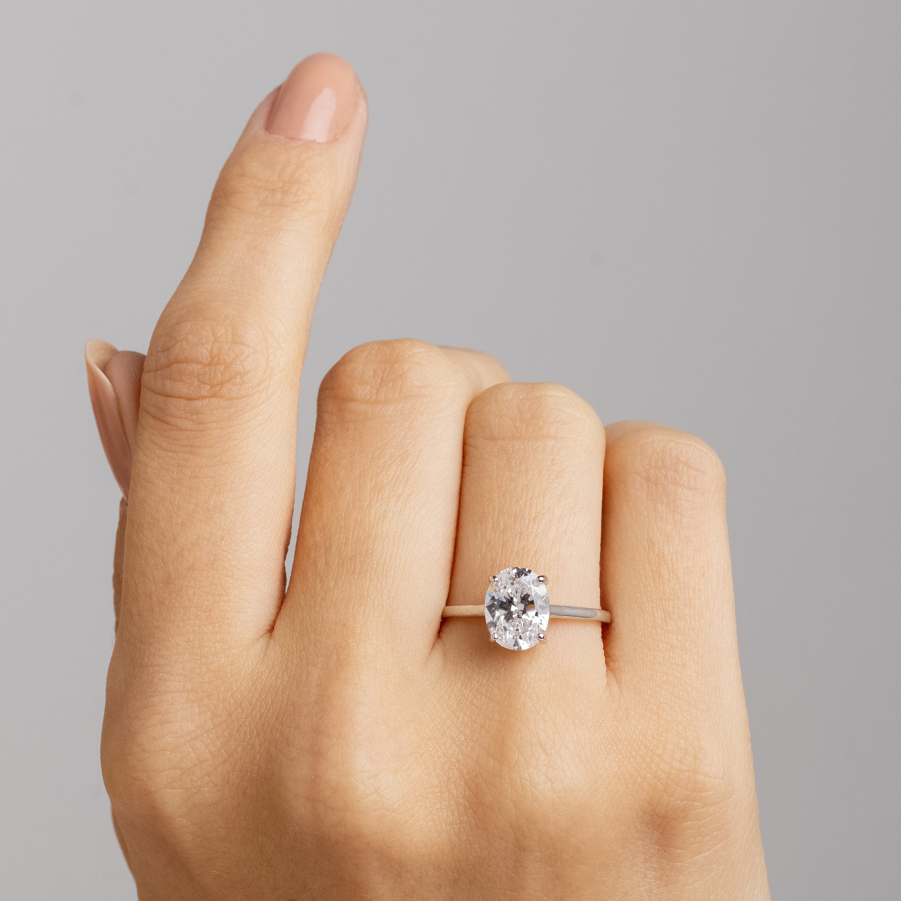 Anel Solitário Vintage Plus Ouro Branco 18K