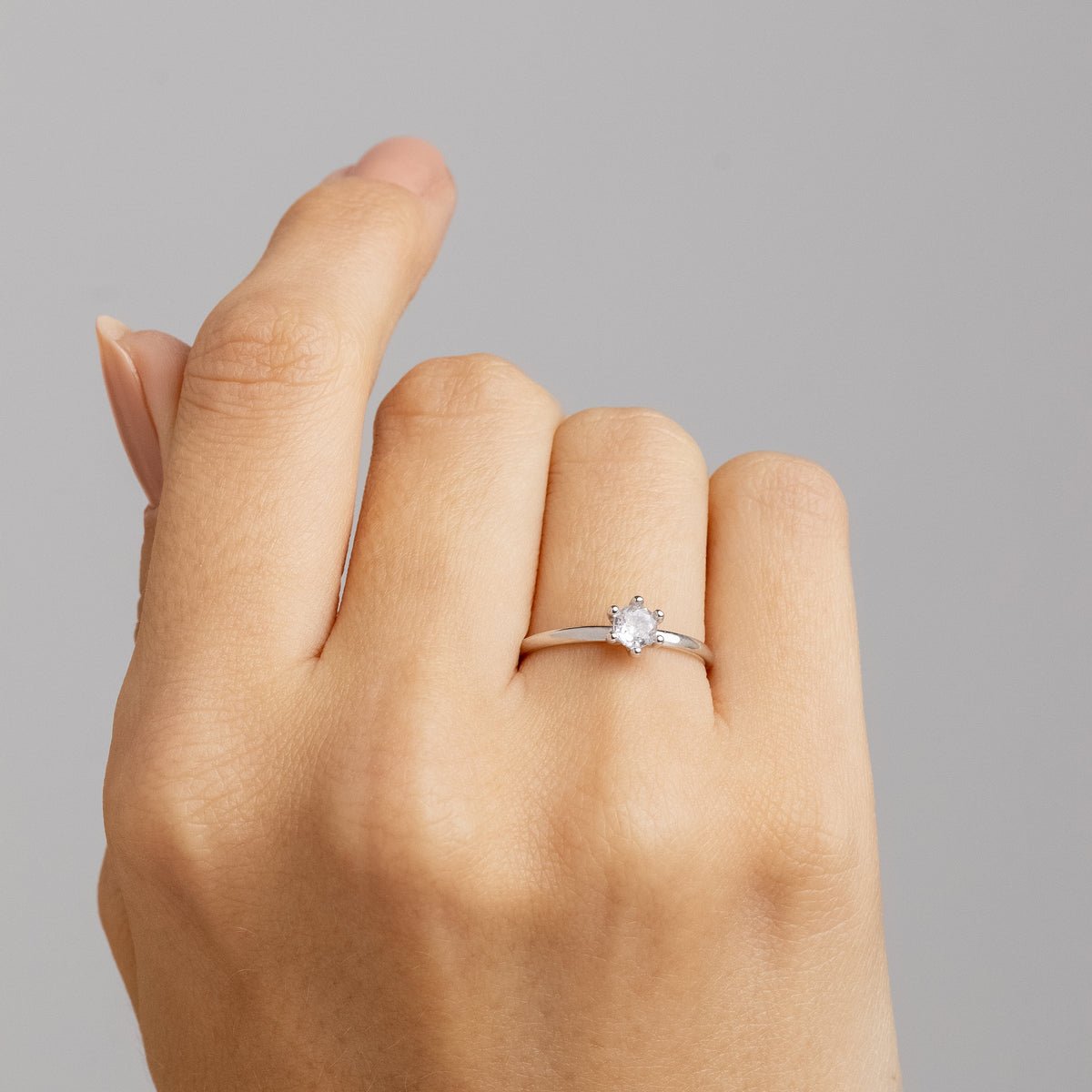 Anel Solitário Promisse Ouro Branco 18K